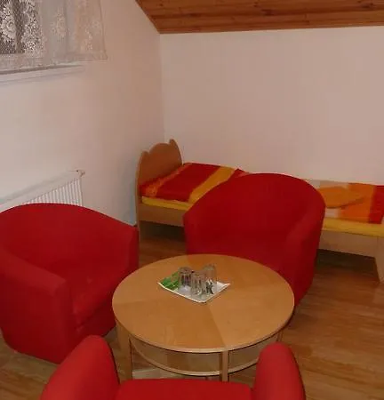 St. Nicolaus Maison d'hôtes 3*